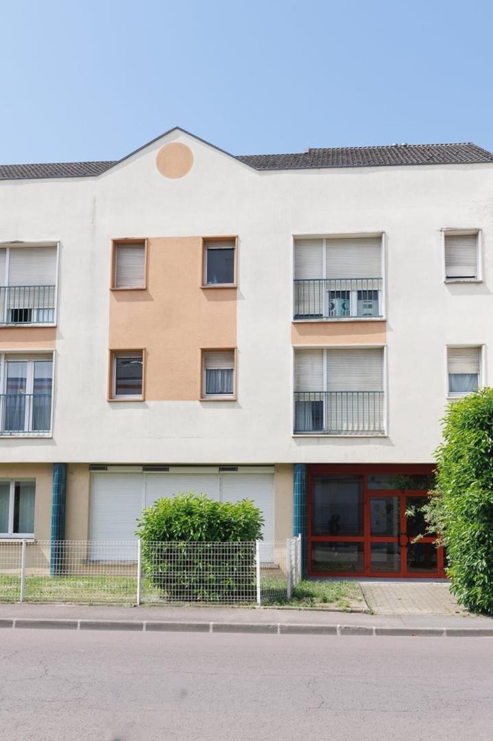 Le Duplex Preize Chez Stephane Et Sabrina Troyes Exterior photo